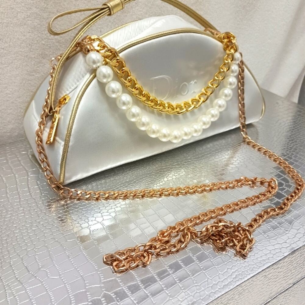Dior Crossbody Bag WHITE CRESENT Bag PEARLS STRAND converted CD Cosmetic Wedding - Picture 4 of 16